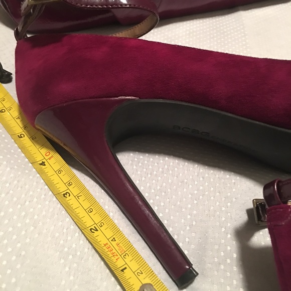 BCBG Women’s Shoes - Picture 7 of 7